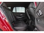 BMW 3-Serie Touring 318i Business Edition Plus | Sport Line | 2e eigenaar | NL auto | Shadow Line | HiFi audio | DAB | M-sportstuur | Sportstoelen | Ambient light | Carplay | PDC