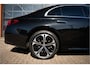 Mercedes-Benz E-klasse E 300 e Business Line Avantgarde | Trekhaak | Distronic | Achteruitrijcamera | Dodehoekassistent | Spoorassistent |  Winterpakket