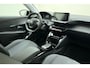 Peugeot e-208 EV Allure 50 kWh Stoelverwarming l Navigatie l Bluetooth l Apple Carplay & Android Auto l Airco l DAB l Keyless