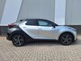Toyota C-HR / C-HR+ 2.0 Hybrid 200 Première Edition HUD Navi BSM PDC v+a Trekhaak Leder Pano