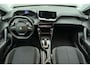 Peugeot 2008 1.2 PureTech Active Pack 130 PK Automaat | Navigatie | Trekhaak  Camera | Carplay | DAB Radio | Elektrisch inklapbare spiegels | Parkeersensoren