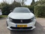 Peugeot 3008 1.6 HYbrid 225 Allure Pack Business 200pk PHEV | Elektrische Achterklep | Stoelverwarming | Dodehoeksensoren