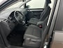Volkswagen Touran Occasion 1.2 TSI Highline BlueMotion 7p. | Grijs | Tweedehands Volkswagen Touran | Cruise | Airco | Bluetooth