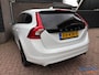 Volvo V60 1.5 T2 Momentum | Automaat | Leder | Camera | Schuif-/kanteldak