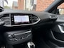 Peugeot 308 SW 1.2 PureT.Blue L. GT TREKHAAK / CAMERA / PANODAK / MASSAGE STOEL