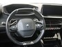 Peugeot 2008 1.2 PureTech GT-Line I AUTOMAAT I PANORAMADAK I NAVIGATIE I ACHTERUITRIJCAMERA I PARKEERSENSOREN VOOR & ACHTER I STOFFEN ZITDELEN MET LEDEREN ZIJKANTEN I
