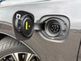 Volvo XC60 T8 Plug-in hybrid AWD Ultra Bright | Trekhaak | Luchtvering | Gelamineerd Glas | 21'' wielen | 360 graden camera |