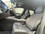 Peugeot 5008 1.2 HYBRID 145PK 7-ZITS GT AUTOMAAT Adaptieve Cruise! | 19LMV | 7Pers! | Keyless | Camera | Leder/Stof | Stuur&Stoelverwarming | Clima | Navigatie | Carplay | | 2 stoelen op derde rij | Achterbank verstelbaar | Achteruitrijcamera