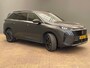 Peugeot 5008 1.2 HYBRID 145PK 7-ZITS GT AUTOMAAT Adaptieve Cruise! | 19LMV | 7Pers! | Keyless | Camera | Leder/Stof | Stuur&Stoelverwarming | Clima | Navigatie | Carplay | | 2 stoelen op derde rij | Achterbank verstelbaar | Achteruitrijcamera