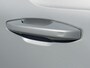 Volvo XC40 Plug-in Hybrid T5 R-Design | Trekhaak | Panoramadak | Harman Kardon Audio | Achteruitrijcamera | Stoelverwarming | Verwarmde Voorruit | Navigatie | BLIS | Cruise Control Adaptief | LED Koplampen Adaptief