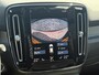 Volvo XC40 Plug-in Hybrid T5 R-Design | Trekhaak | Panoramadak | Harman Kardon Audio | Achteruitrijcamera | Stoelverwarming | Verwarmde Voorruit | Navigatie | BLIS | Cruise Control Adaptief | LED Koplampen Adaptief