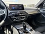 BMW 5-Serie Touring 520i High Executive Edition | M Pakket | Stoelverwarming | Memory | Dealer OH |