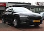 Skoda Octavia Combi 1.0 TSI *Business* | Trekhaak | Carplay | Camera | Stoelverwarming | Navigatie | Cruise & Climate Control | PDC | Bluetooth | Privacy | Orig. NL |