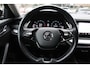 Skoda Octavia Combi 1.0 TSI *Business* | Trekhaak | Carplay | Camera | Stoelverwarming | Navigatie | Cruise & Climate Control | PDC | Bluetooth | Privacy | Orig. NL |