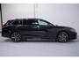 Volkswagen Passat R-line 150 PK DSG Panodak camera IQ Light Stoel-/stuurverwarming Apple Carplay R-Line int./ext. 19 Inch