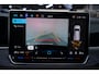 Volkswagen Passat R-line 150 PK DSG Panodak camera IQ Light Stoel-/stuurverwarming Apple Carplay R-Line int./ext. 19 Inch