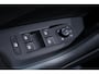 Volkswagen Passat R-line 150 PK DSG Panodak camera IQ Light Stoel-/stuurverwarming Apple Carplay R-Line int./ext. 19 Inch