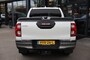 Toyota Hilux 2.8 D-4D DUBBEL CABIN INVINCIBLE BE TREKKER 5 SITZ A/T 4WD VAN