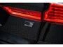 Volvo XC60 2.0 T6 Plug-in hybrid AWD Plus Black Edition | Adaptieve Cruise Control | Donker Glas | Panoramadak | Stoel en Stuurverwarming | Dodehoek Detectie | 21" |