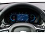 Volvo XC60 2.0 T6 Plug-in hybrid AWD Plus Black Edition | Adaptieve Cruise Control | Donker Glas | Panoramadak | Stoel en Stuurverwarming | Dodehoek Detectie | 21" |