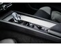 Volvo XC60 2.0 T6 Plug-in hybrid AWD Plus Black Edition | Adaptieve Cruise Control | Donker Glas | Panoramadak | Stoel en Stuurverwarming | Dodehoek Detectie | 21" |