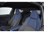 Toyota C-HR / C-HR+ 1.8 Hybrid Bi-Tone Automaat 122pk | Parkeersensoren voor en achter | Treeplanken | Keyless entry |