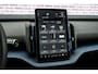 Volvo EX30 Single Motor Extended Range Plus 69 kWh | Climate Pack | Stoel en Stuurverwarming | Keyless Entry | Zwart Dak | Adaptieve Cruise Control | Blis |