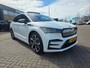 Skoda Enyaq RS Edition 82 kWh | Met o.a. panoramadak, elektrische achterklep, elektr. uitklapbare trekhaak en navigatie!