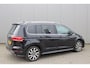 Volkswagen Touran 1.5 TSI 150PK Automaat R-Line 7pers./Pano-dak/Navigatie/Camera/Elektr.-klep/Stoelverwarming