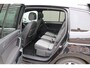 Volkswagen Touran 1.5 TSI 150PK Automaat R-Line 7pers./Pano-dak/Navigatie/Camera/Elektr.-klep/Stoelverwarming