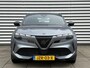 Alfa Romeo Junior Elettrica 54 kWh Navigatie | LED | lichtmetalen Velgen | Climate Control
