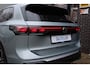 Volkswagen Tiguan 1.5 eHybrid 272pk R-Line Black Style Pano/Leder/IQ.Light HD/360/Headup/HK/Keyless/ACC/DCC/Elek. stoelen/Dodehoek/20"/Trekhaak wegkl.