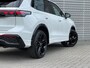 Volkswagen Tiguan 1.5 eHybrid 272PK R-Line Business / Fabrieksgarantie tot 27-08 2028 / Trekhaak / Leer / Panoramadak / 20'' LMV / VW