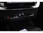 Volvo XC90 T8 Plug-in hybrid Ultra Black Edition | Luchtvering | Trekhaak | Head-Up | 360° Camera | Panoramadak