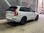 Volvo XC90 T8 Plug-in hybrid Ultra Black Edition | Luchtvering | Trekhaak | Head-Up | 360° Camera | Panoramadak