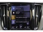 Volvo XC60 T8 Recharge AWD Inscription - Panorama/schuifdak - IntelliSafe Assist & Surround - Harman/Kardon audio - Adaptieve LED koplampen - Parkeercamera achter - Verwarmde voorstoelen, stuur & achterbank - Parkeersensoren voor & achter - Elektr. bedienb. voorstoelen met geheugen - Draadloze tel. lader - Standkachel - Extra getint glas - Elektr. inklapbare trekhaak - 19' LMV