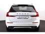 Volvo XC60 T8 Recharge AWD Inscription - Panorama/schuifdak - IntelliSafe Assist & Surround - Harman/Kardon audio - Adaptieve LED koplampen - Parkeercamera achter - Verwarmde voorstoelen, stuur & achterbank - Parkeersensoren voor & achter - Elektr. bedienb. voorstoelen met geheugen - Draadloze tel. lader - Standkachel - Extra getint glas - Elektr. inklapbare trekhaak - 19' LMV