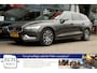Volvo V60 2.0 B3 177 pk Mild-Hybrid Inscription, Leer, Trekhaak, Apple CarPlay