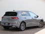 Volkswagen Golf 1.4 eHybrid Style | Elektrisch verstelbare bestuurdersstoel + memory | Keyless access | Achteruitrijcamera | Stuur + stoelverwarming voor & achter |