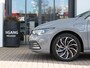 Volkswagen Golf 1.4 eHybrid Style | Elektrisch verstelbare bestuurdersstoel + memory | Keyless access | Achteruitrijcamera | Stuur + stoelverwarming voor & achter |