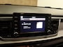 Kia Rio 1.0 TGDI DynamicLine - ORIGINEEL NEDERLANDSE AUTO - VASTE TREKHAAK - TREKGEWICHT 1000 KG - NAVIGATIE - AIRCO - 4 X ELEKTRISCHE RAMEN - APPLE CARPLAY/ ANDROID AUTO - CAMERA - ARMSTEUN VOOR - KEYLESS ENTRY/ START - CRUISE CONTROL - PARKEERSENSOREN ACHTER - 4 SEIZOENENBANDEN