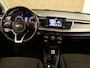 Kia Rio 1.0 TGDI DynamicLine - ORIGINEEL NEDERLANDSE AUTO - VASTE TREKHAAK - TREKGEWICHT 1000 KG - NAVIGATIE - AIRCO - 4 X ELEKTRISCHE RAMEN - APPLE CARPLAY/ ANDROID AUTO - CAMERA - ARMSTEUN VOOR - KEYLESS ENTRY/ START - CRUISE CONTROL - PARKEERSENSOREN ACHTER - 4 SEIZOENENBANDEN