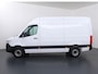 Mercedes-Benz Sprinter 317 CDI | L2 H2 | AUTOMAAT | 170 PK | 3500 KG AHW VOORBEREIDING | ACHTERUITRIJCAMERA | AIRCO | CRUISE CONTROL | GEVEERDE CHAUFFEURSSTOEL | BETIMMERING | BIJRIJDERSBANK