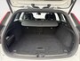 Volvo V60 2.0 T6 Plug-in hybrid AWD Plus Dark Trekhaak | Verwarmde voorruit | Sportstoelen | 360 graden camera |