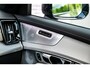 Volvo XC90 2.0 T8 Plug-in hybrid AWD Ultra Dark Executive | Luchtvering | Trekhaak | Gelaagd Glas | Bowers & Wilkins | Massage & Ventilatie Stoelen | Panoramadak |