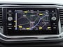 Volkswagen T-Roc 1.5 TSI Sport R-line | ACC | Stoelverwarming | Navigatie |