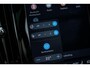 Volvo V60 2.0 T6 Plug-in hybrid AWD Ultra Dark | Panoramadak | Head Up Display | Donker Glas | Sportstoelen | Power Seats | Harman Kardon |