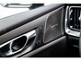 Volvo V60 2.0 T6 Plug-in hybrid AWD Ultra Dark | Schuif-/kanteldak | Head Up Display | Donker Glas | Sportstoelen | Power Seats | Harman Kardon |
