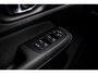 Volvo V60 2.0 T6 Plug-in hybrid AWD Ultra Dark | Schuif-/kanteldak | Head Up Display | Donker Glas | Sportstoelen | Power Seats | Harman Kardon |