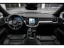 Volvo V60 2.0 T6 Plug-in hybrid AWD Ultra Dark | Schuif-/kanteldak | Head Up Display | Donker Glas | Sportstoelen | Power Seats | Harman Kardon |